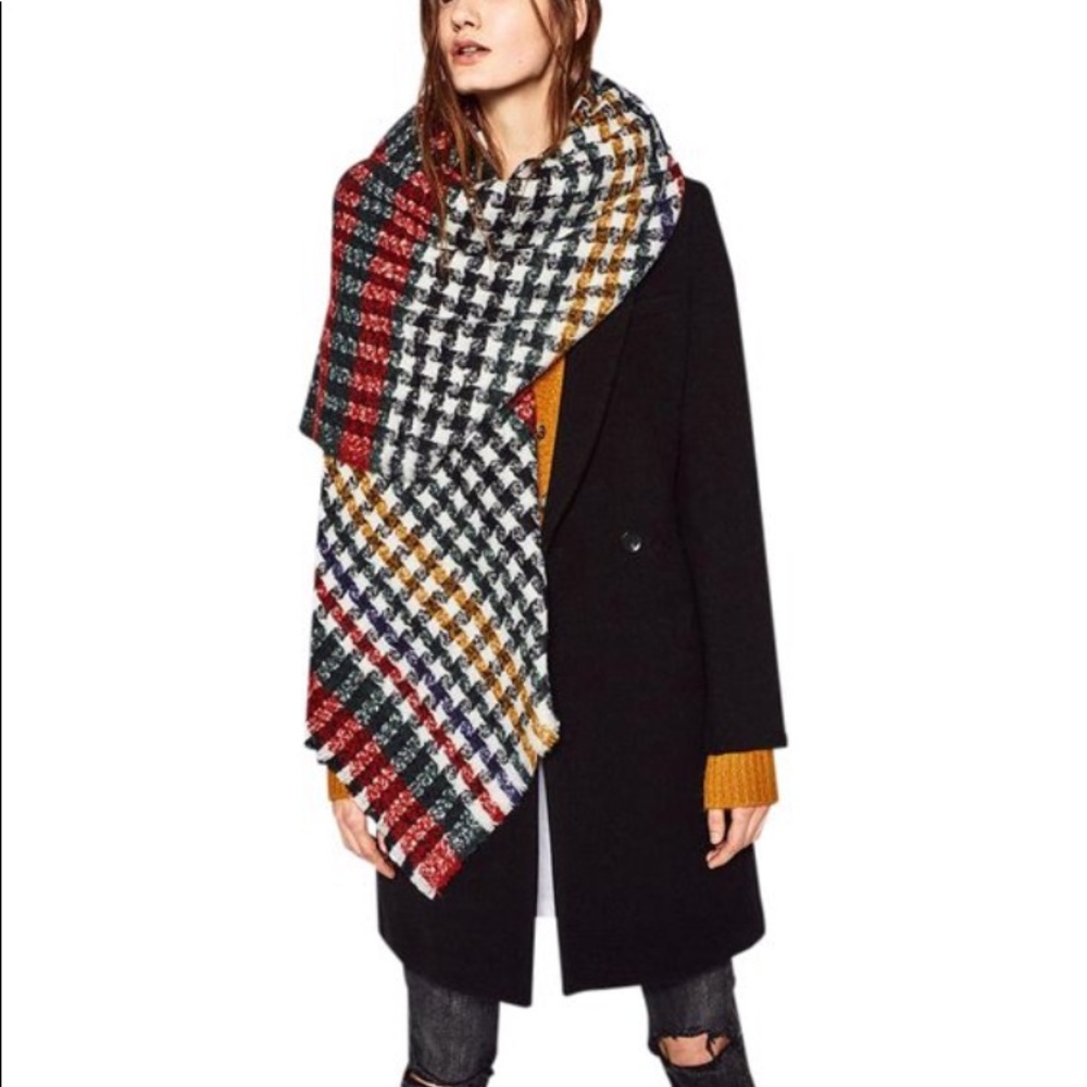 ASOS XL Plush warm cozy GIANT scarf/Shaw in a houndstooth colorful check
